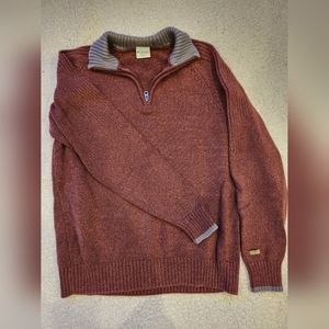 Genuine Columbia Men's Sweater Size Small